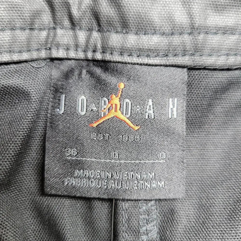 NWT Jordan Nike x Cactus Jack Shorts Men Size 36 Black Coated Waxed Travis Scott